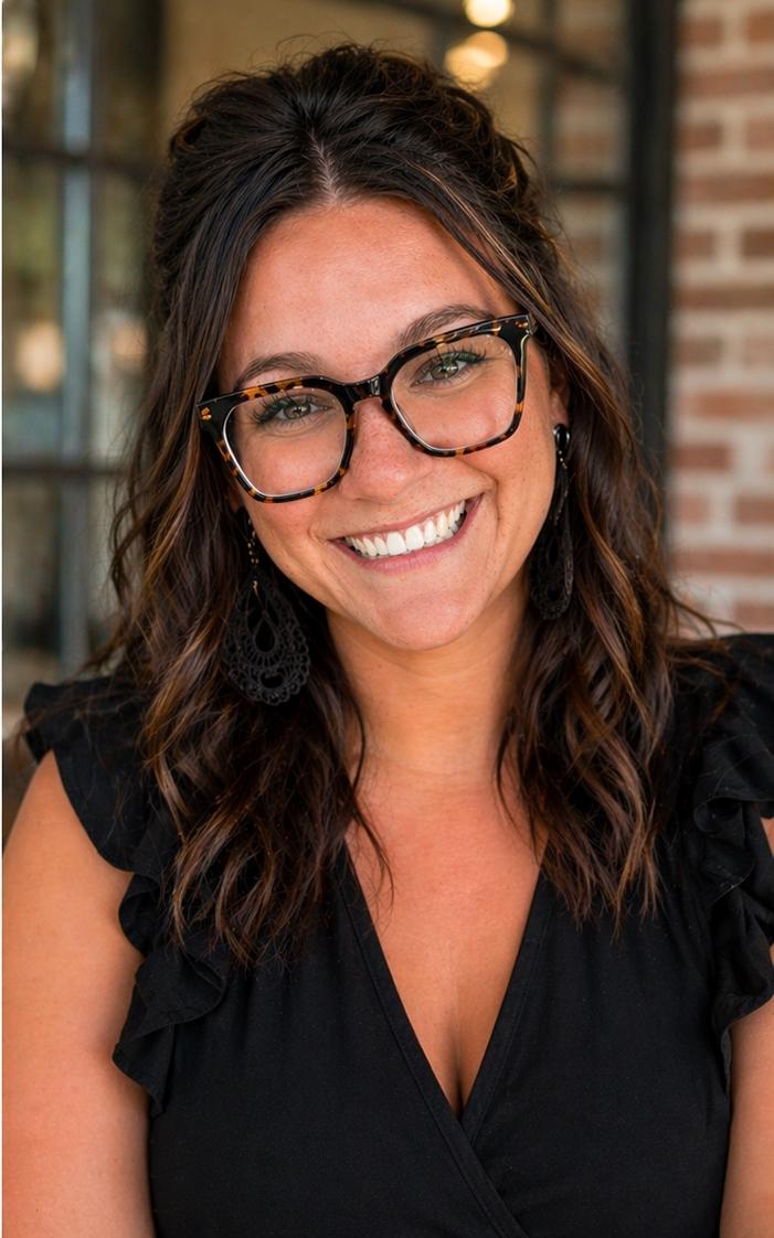 Alyson, creator of your craft party experience